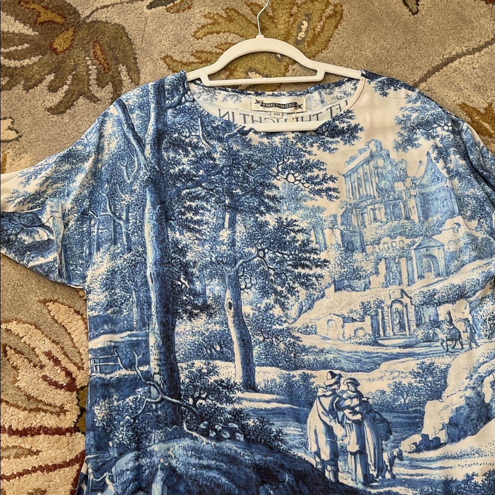 Market of Stars Let the Light In top NWT